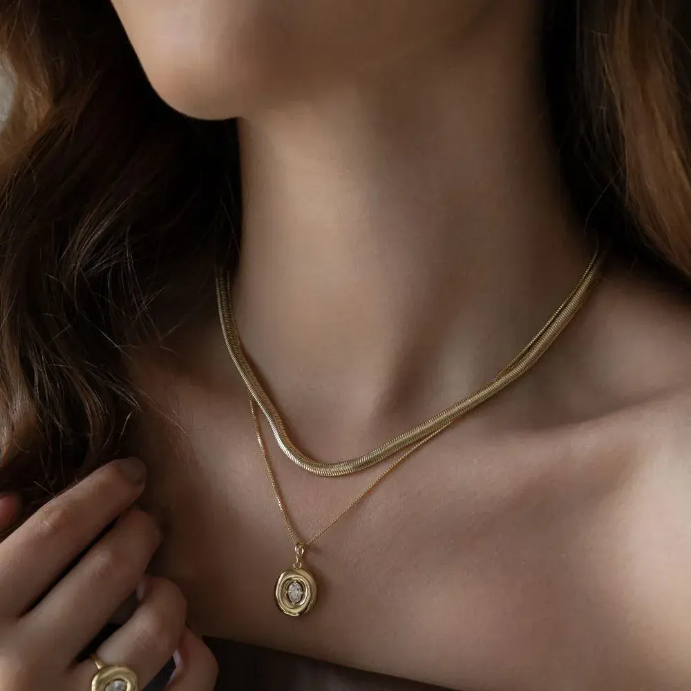 Diamond & Gold Necklace